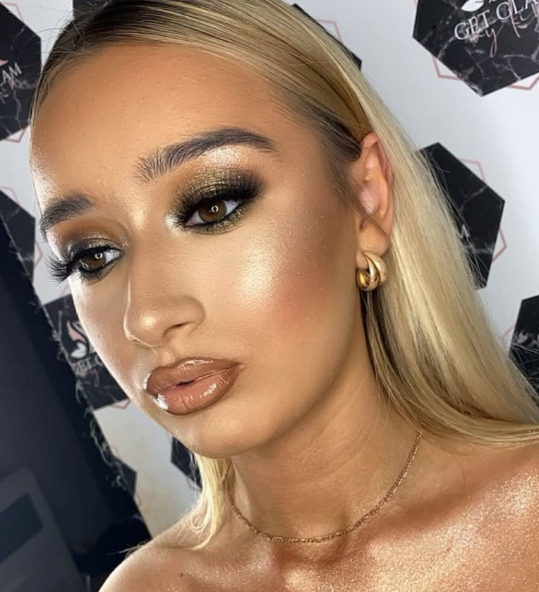 Fully accredited makeup course